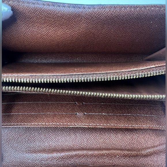 🤎Louis Vuitton Monogram Portefeuille Sarah Long Wallet | PRELOVED!!🤎🖤✔️☑️ - Picture 12 of 16